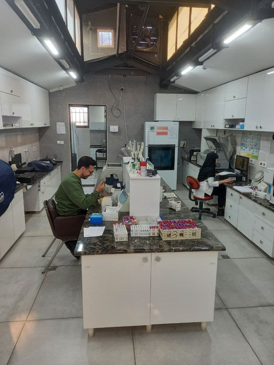 Laboratorio de Patobiología Hedayat-e No - 4