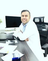 دکتر امین کیانی