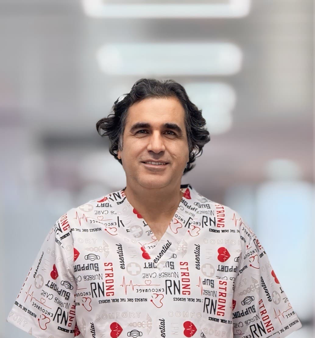 دکتر پرویز خیرخواه