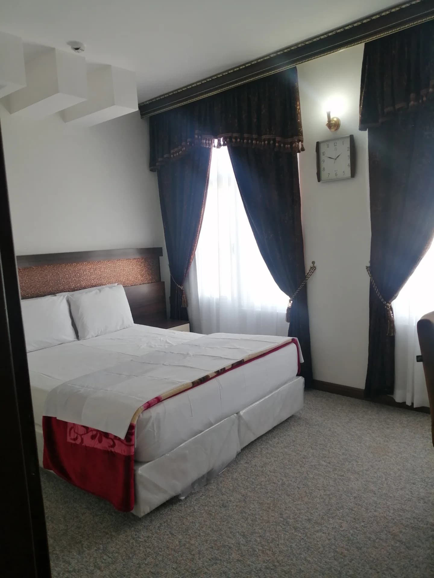 هتل آپارتمان شادتوس - 5