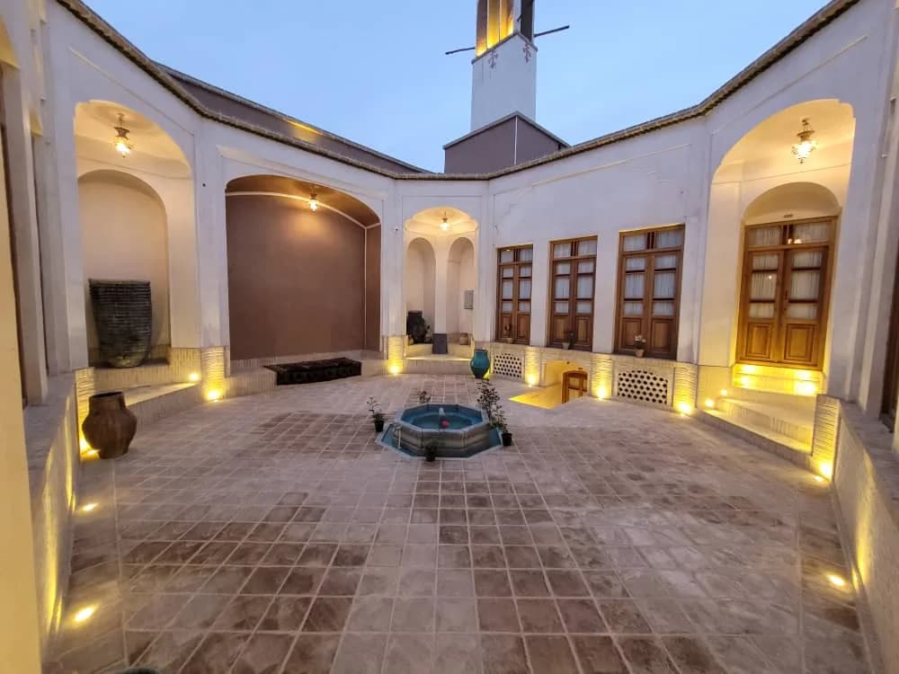 اقامتگاه سنتی عمارت ماندگار - 2