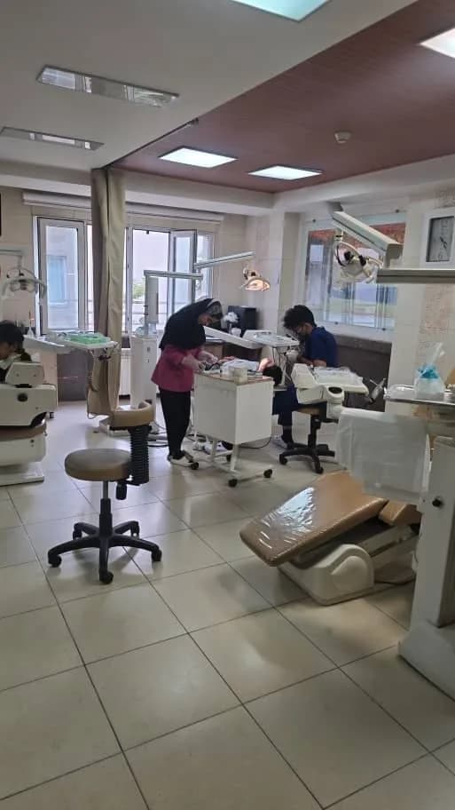 کلینیک دندان پزشکی بهار