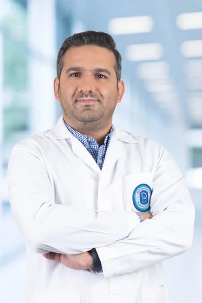 Dr. Armin Hemmati